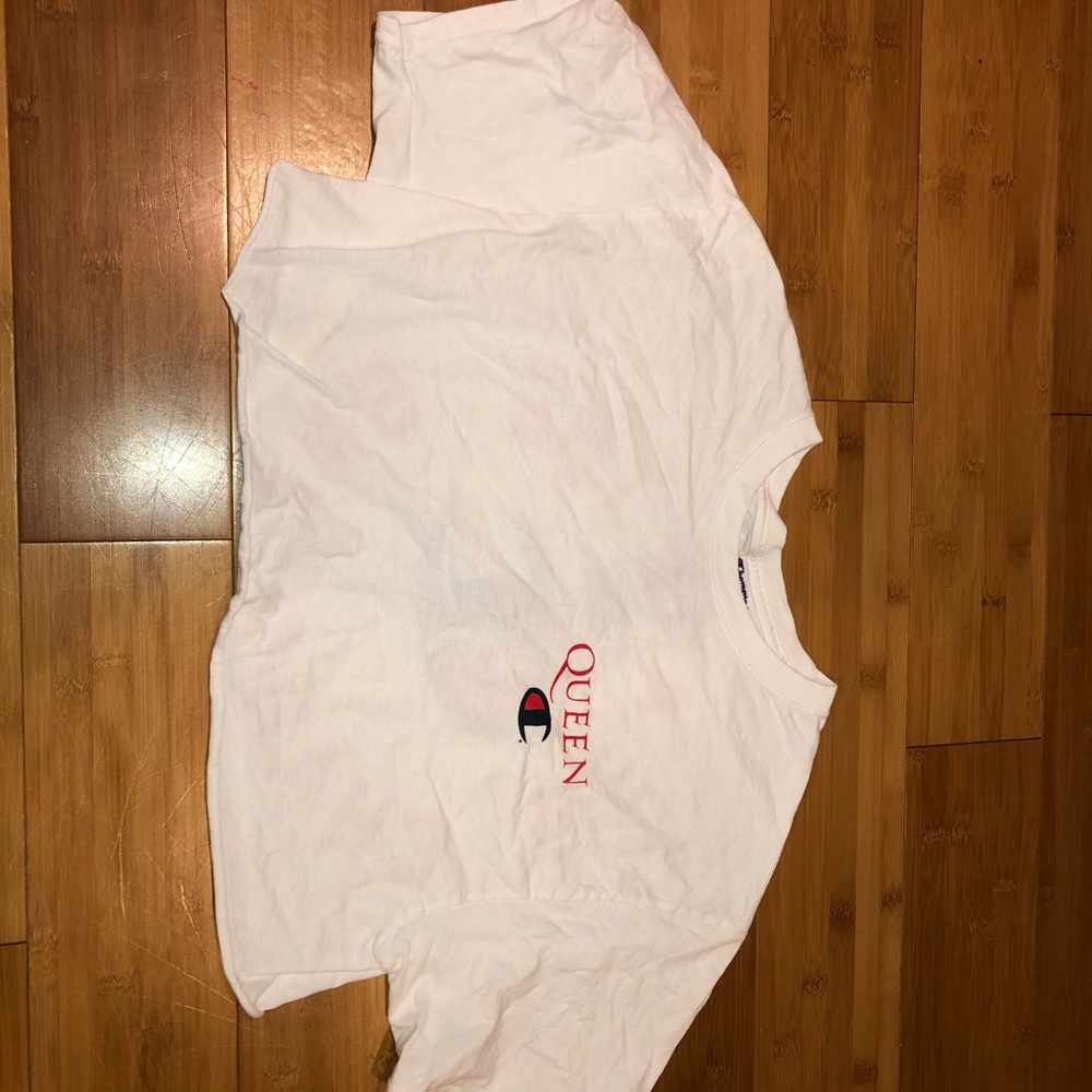 Urban outfitters queen champion cropped T-shirt